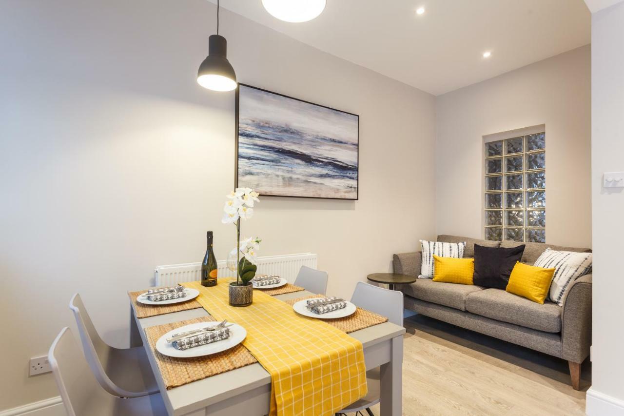 Stylish Town Centre House - 300Mbps, Parking & Sunny Decking Apartment Bournemouth Ngoại thất bức ảnh