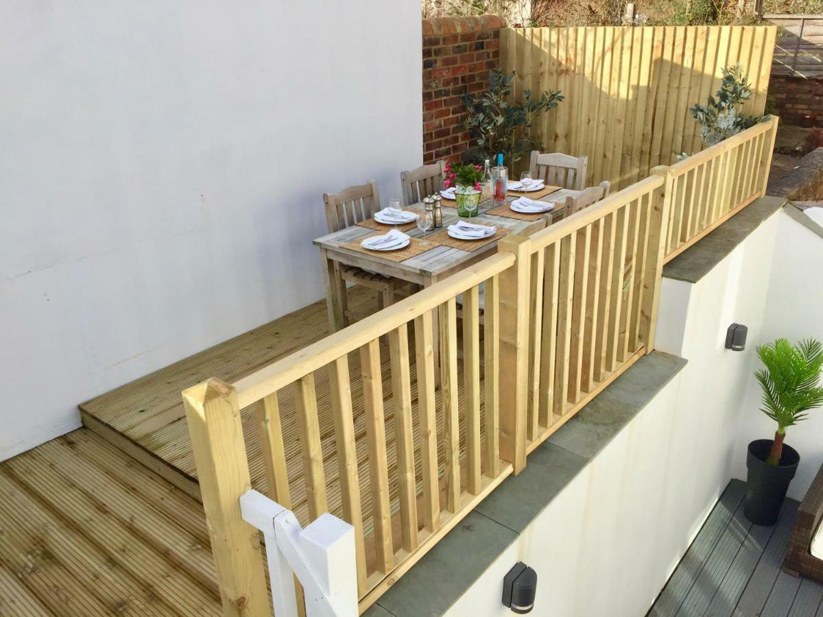 Stylish Town Centre House - 300Mbps, Parking & Sunny Decking Apartment Bournemouth Ngoại thất bức ảnh